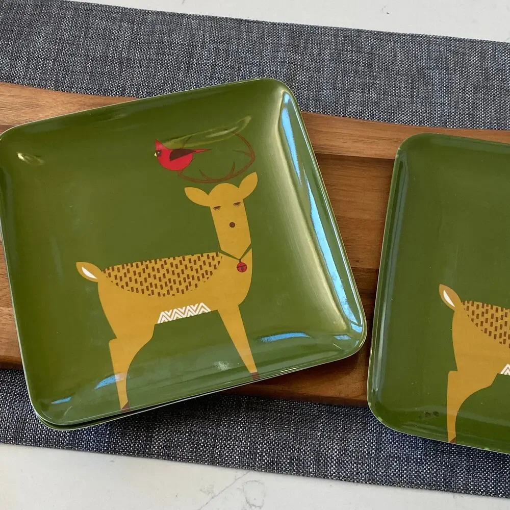 Reindeer Set of 4 Kids Green Square Plastic Snack/Lunch Plates 8-1/2